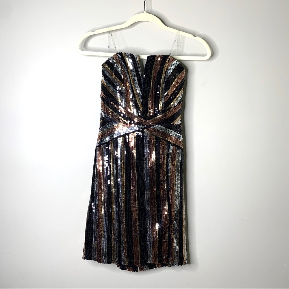 Trixxi Clothing Company Strapless Sequins Mini Dress NWOT
